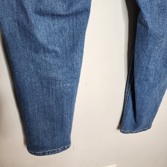 Gemma Rae stretch highrise distressed jeans.  Women's plus size 24W - Picture 7 of 16